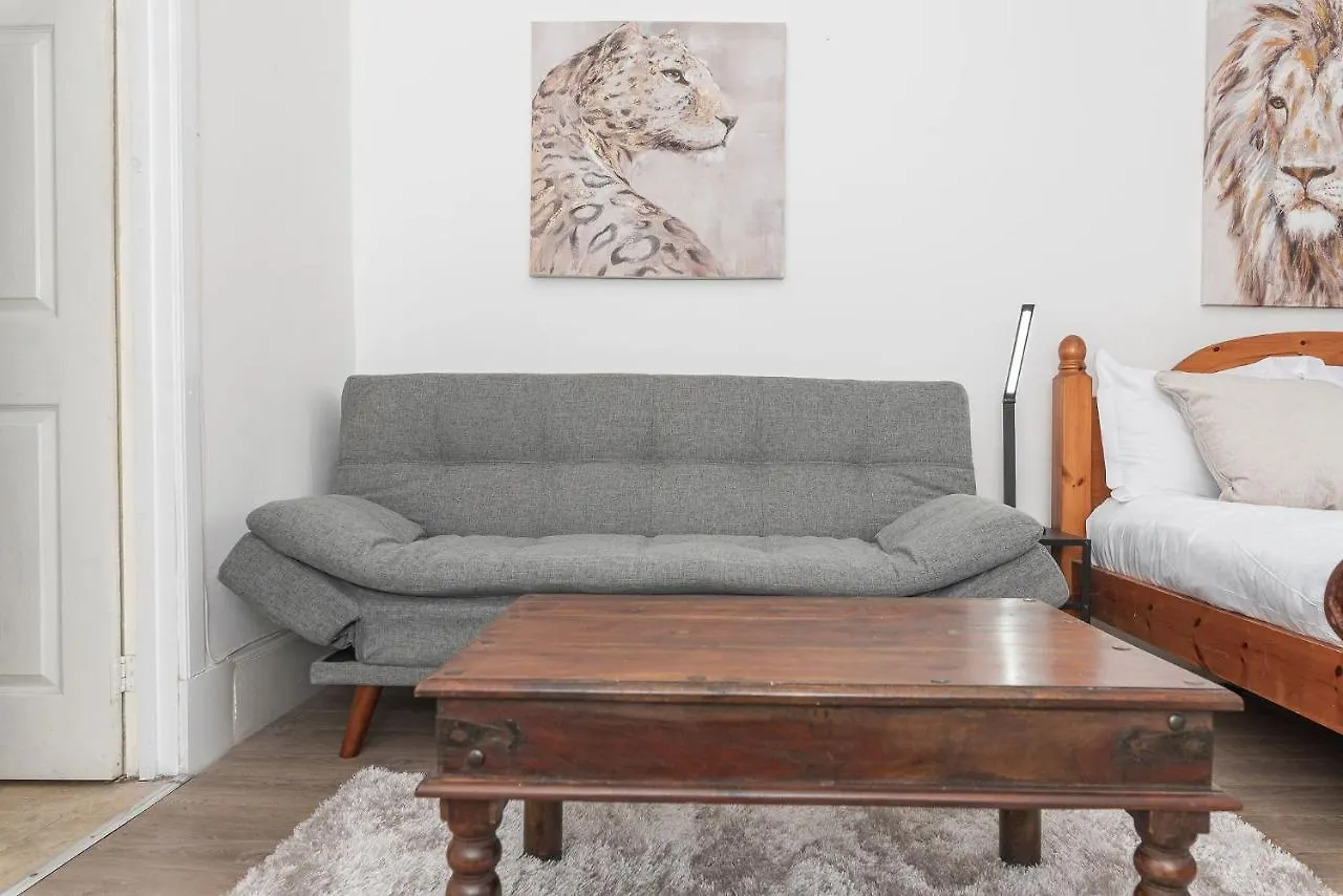 Lejlighed Contemporary 3 Bed City Centre Appartment - Ensuite Edinburgh
