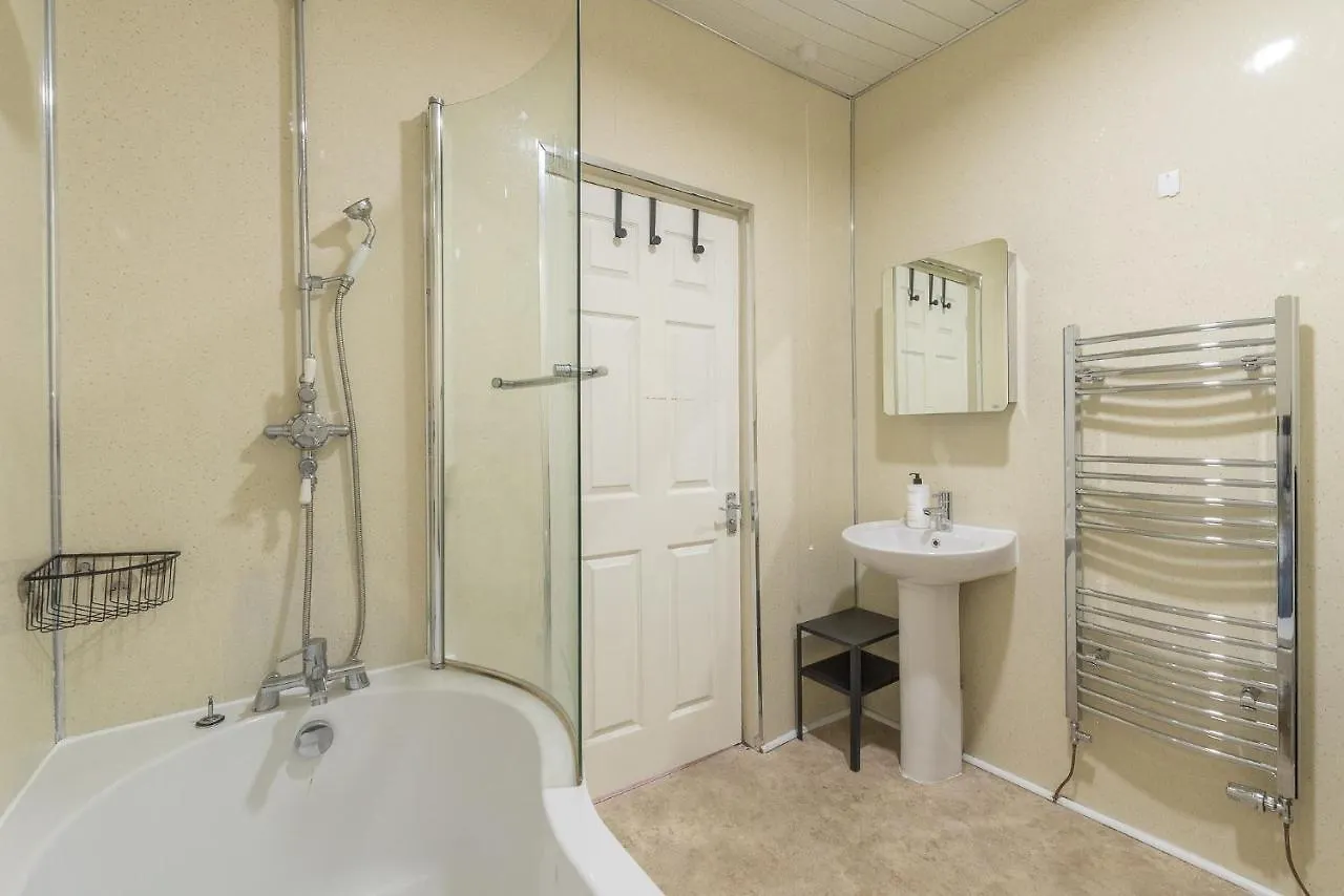 Contemporary 3 Bed City Centre Appartment - Ensuite Edinburgh United Kingdom
